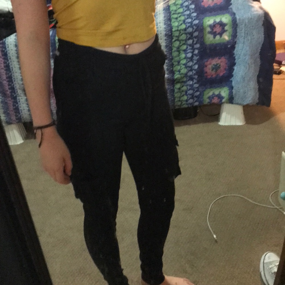 Stretchy jeans (no brand)